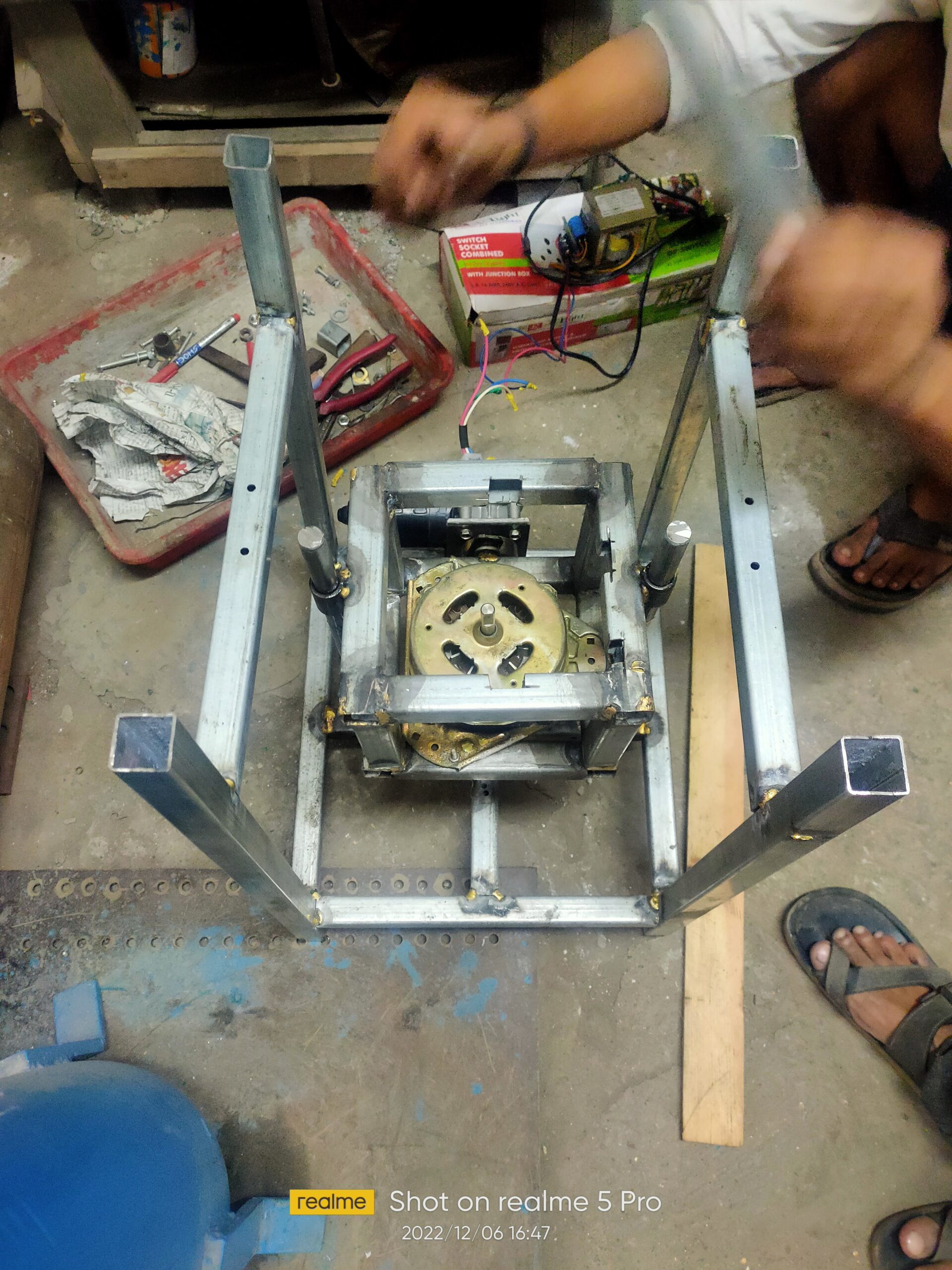 assembly for Oscillating Sander